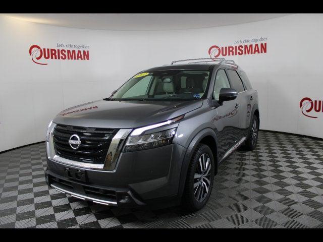 2022 Nissan Pathfinder Platinum 4WD