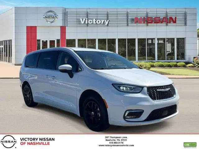 2023 Chrysler Pacifica Touring L for sale in Nashville, TN