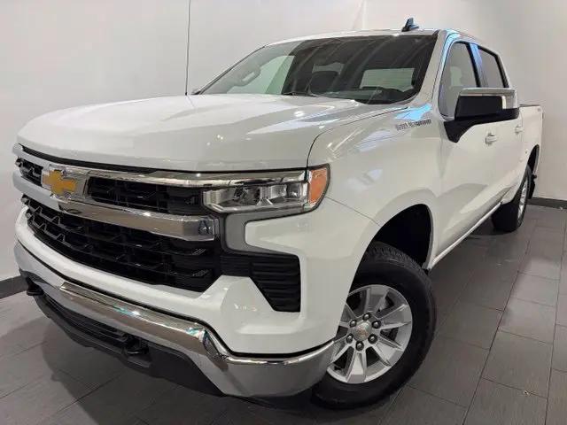 2025 Chevrolet Silverado 1500 4WD Crew Cab Standard Bed LT for sale in Brook Park, OH