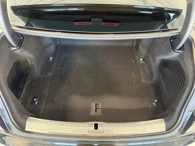 2022 Audi A8 L 55 TFSI quattro Tiptronic