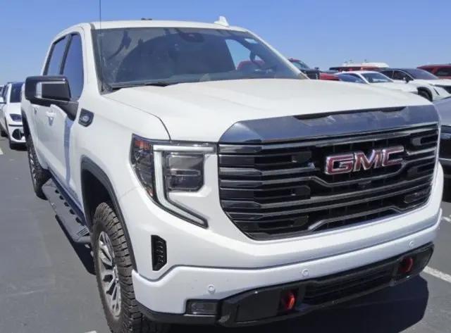 2023 GMC Sierra 1500 4WD Crew Cab Short Box AT4 for sale in Bloomington, IL