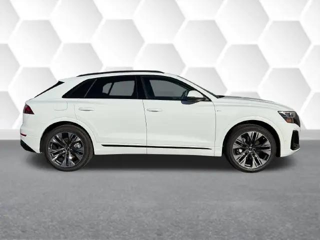 2027 Audi Q8 Premium Plus 55 TFSI quattro Tiptronic