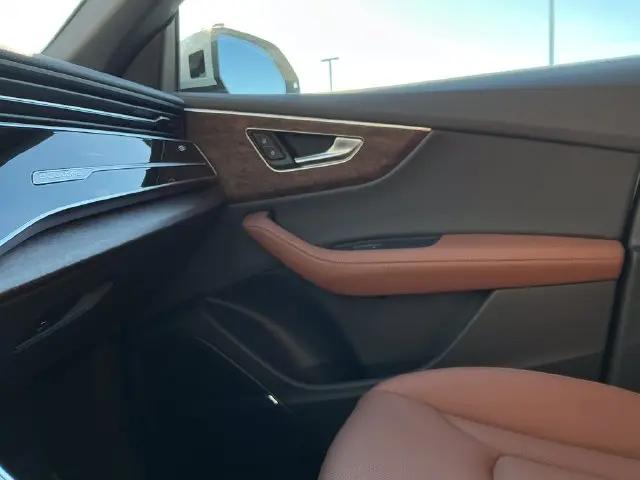 2027 Audi Q8 Premium Plus 55 TFSI quattro Tiptronic