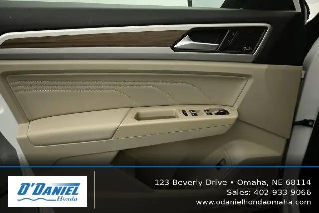 2021 Volkswagen Atlas 3.6L V6 SEL Premium