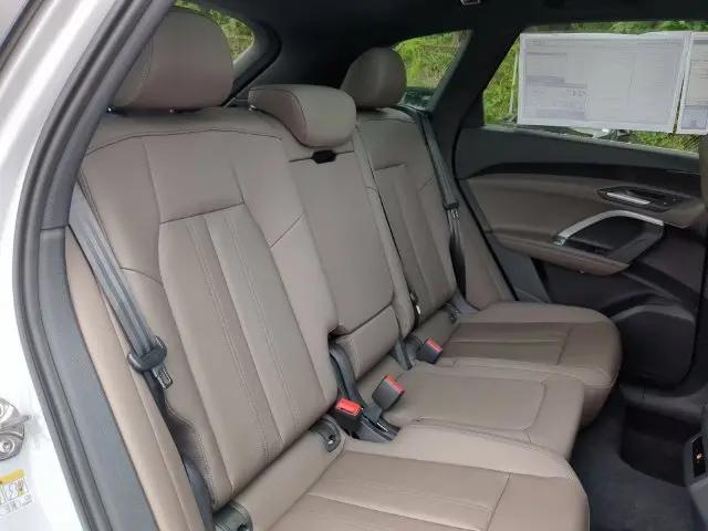 2026 Audi Q5 Premium TFSI quattro S tronic