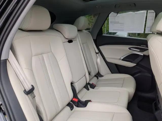 2026 Audi Q5 Premium Plus TFSI quattro S tronic