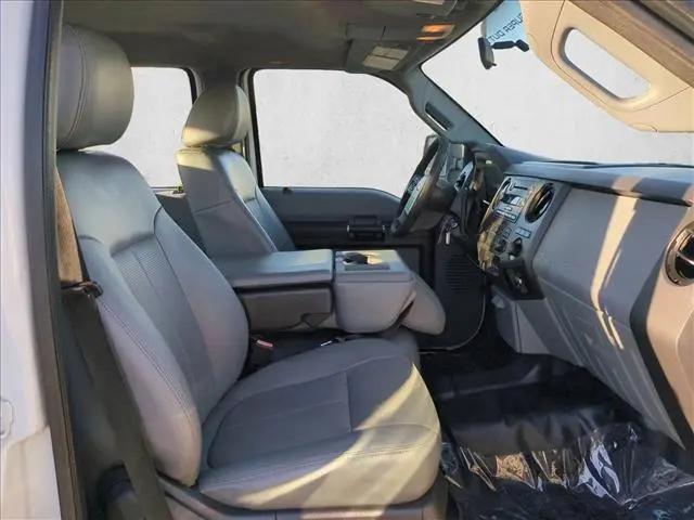 2015 Ford F-550 XL