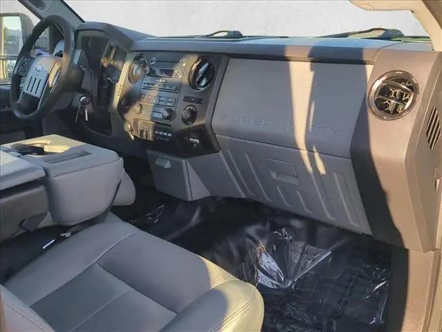 2015 Ford F-550 XL