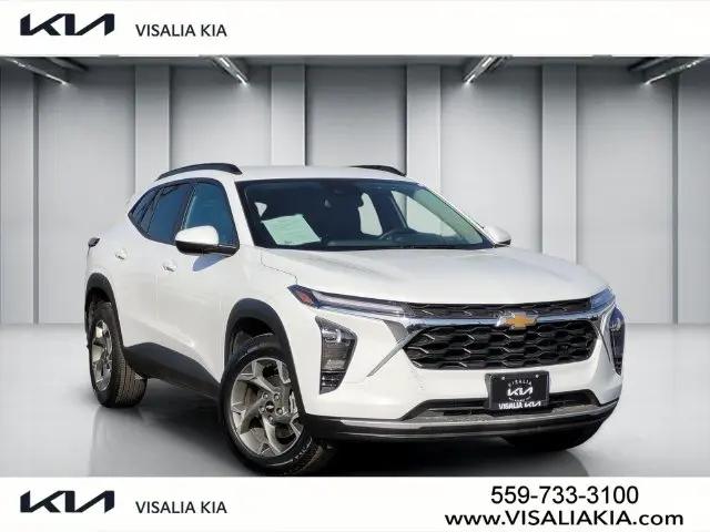 2025 Chevrolet Trax FWD LT for sale in Visalia, CA