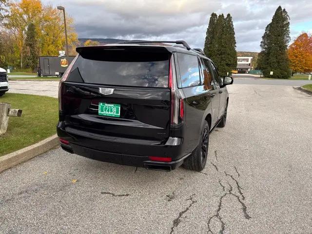 2023 Cadillac Escalade 4WD Sport