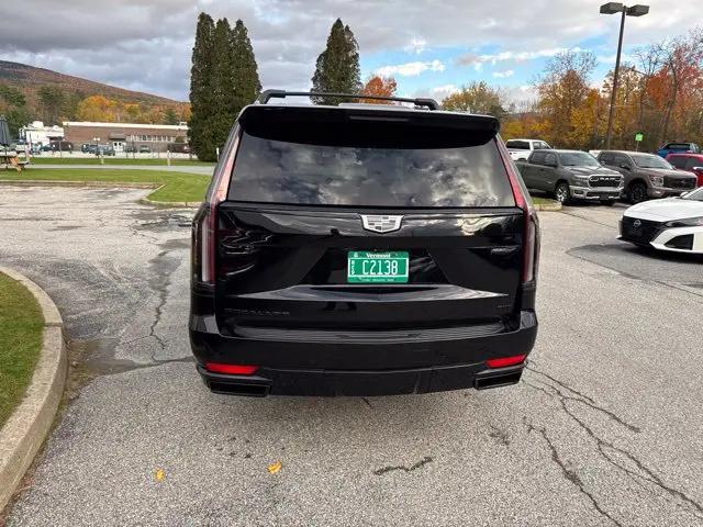 2023 Cadillac Escalade 4WD Sport
