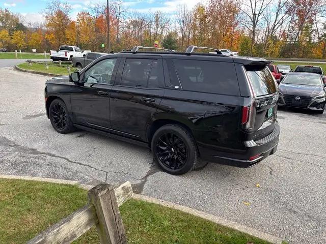 2023 Cadillac Escalade 4WD Sport