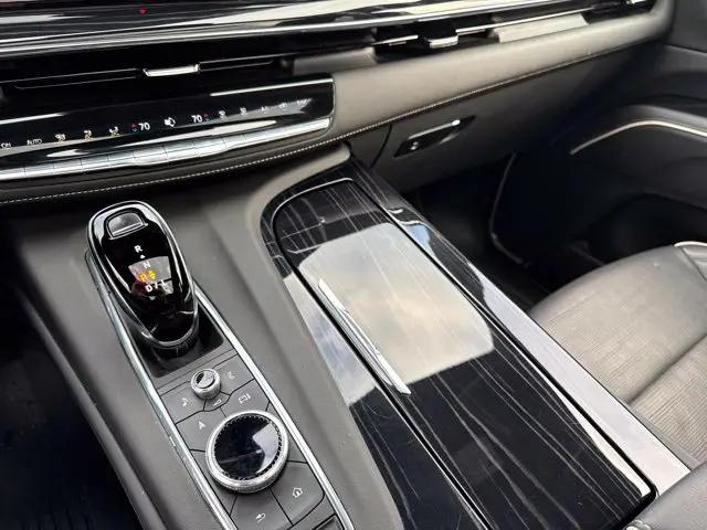 2023 Cadillac Escalade 4WD Sport