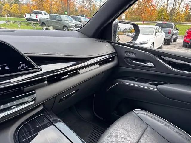 2023 Cadillac Escalade 4WD Sport