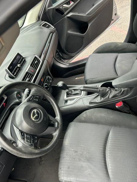 2014 Mazda Mazda3 i Sport