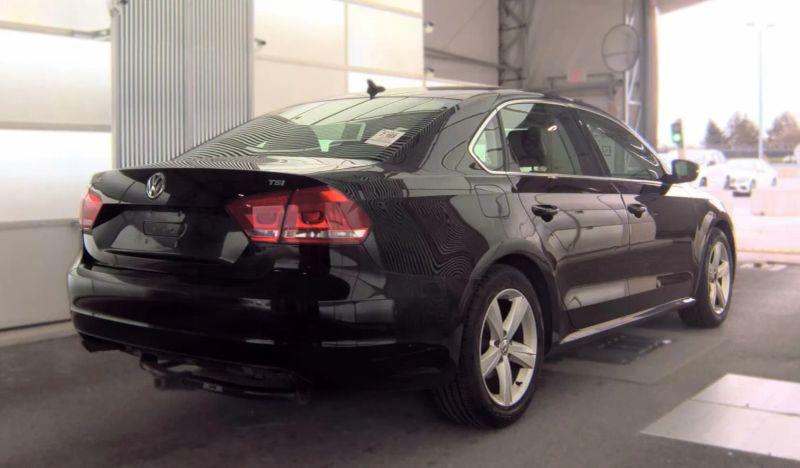2015 Volkswagen Passat 1.8T Limited Edition