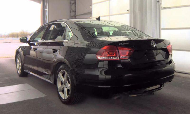 2015 Volkswagen Passat 1.8T Limited Edition