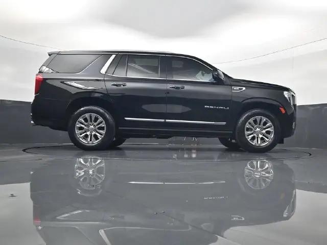 2021 GMC Yukon 4WD Denali