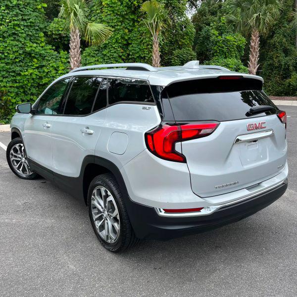 2020 GMC Terrain AWD SLT