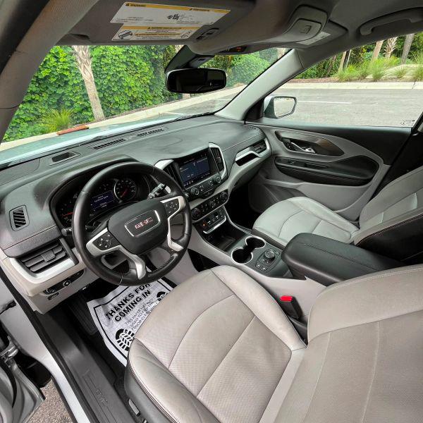 2020 GMC Terrain AWD SLT