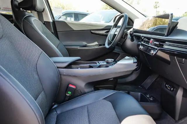 2026 Kia EV6 Light Long Range RWD