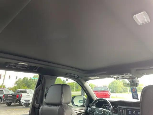 2021 GMC Yukon 4WD Denali