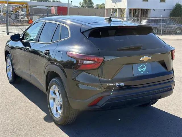2024 Chevrolet Trax FWD SP