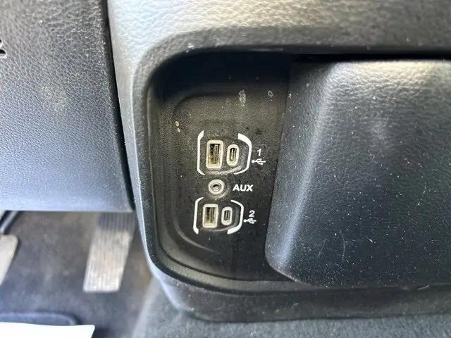 2023 Ram 1500 Big Horn Crew Cab 4x4 57 Box