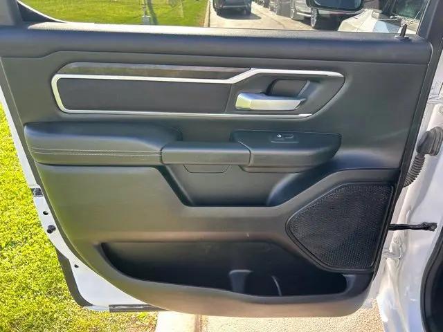 2023 Ram 1500 Big Horn Crew Cab 4x4 57 Box