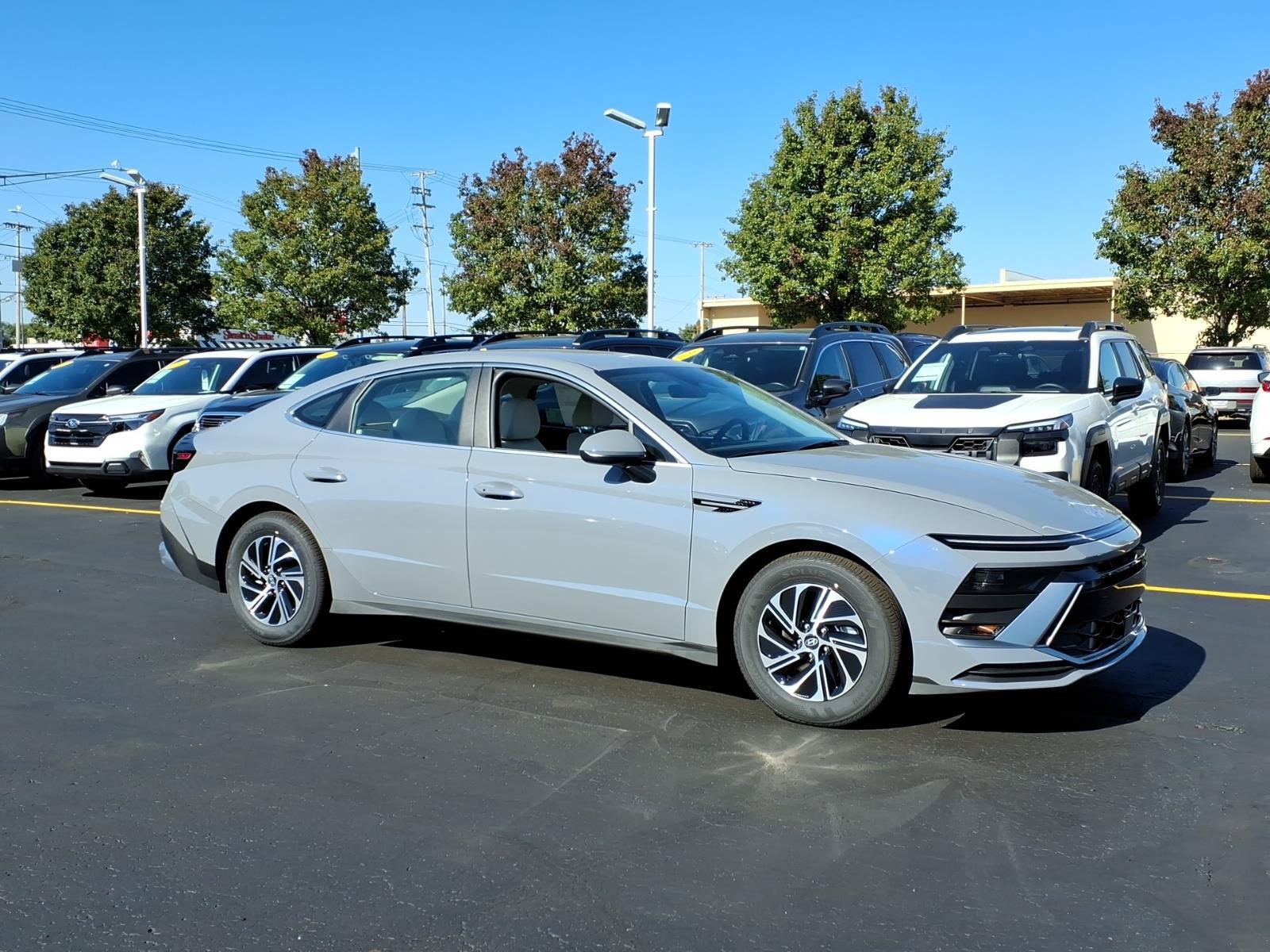 2027 Hyundai Sonata Hybrid Blue