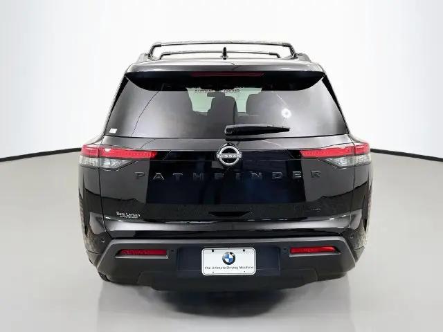 2025 Nissan Pathfinder SV 4WD