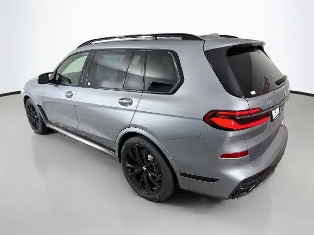 2026 BMW X7 M60i