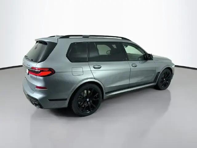 2026 BMW X7 M60i