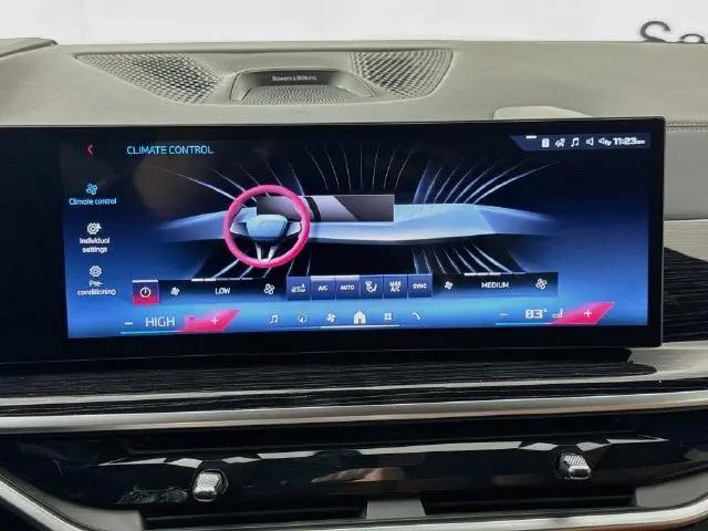 2026 BMW X7 M60i