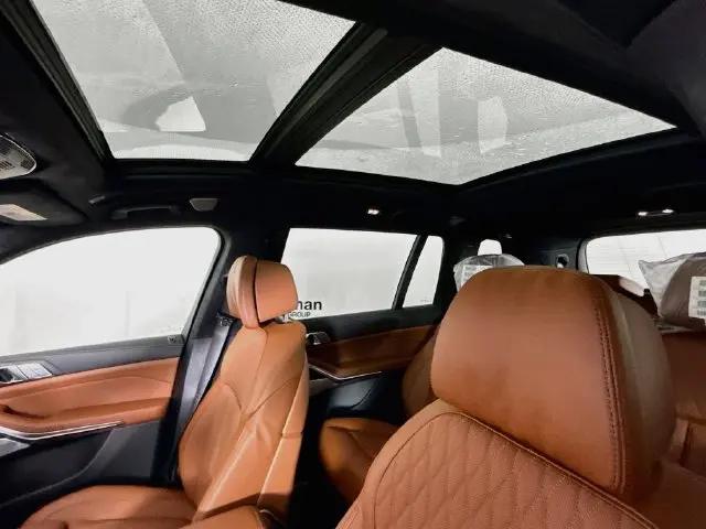 2026 BMW X7 M60i