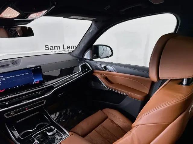 2026 BMW X7 M60i