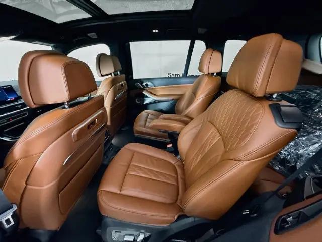 2026 BMW X7 M60i