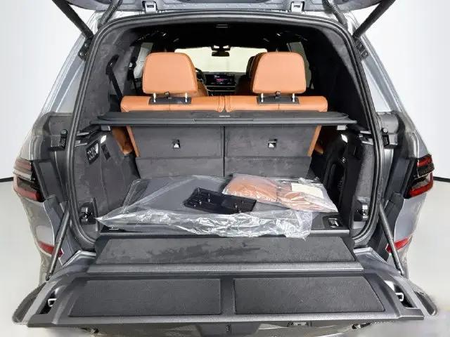 2026 BMW X7 M60i