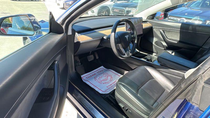 2020 Tesla Model 3 Standard Range Rear-Wheel Drive