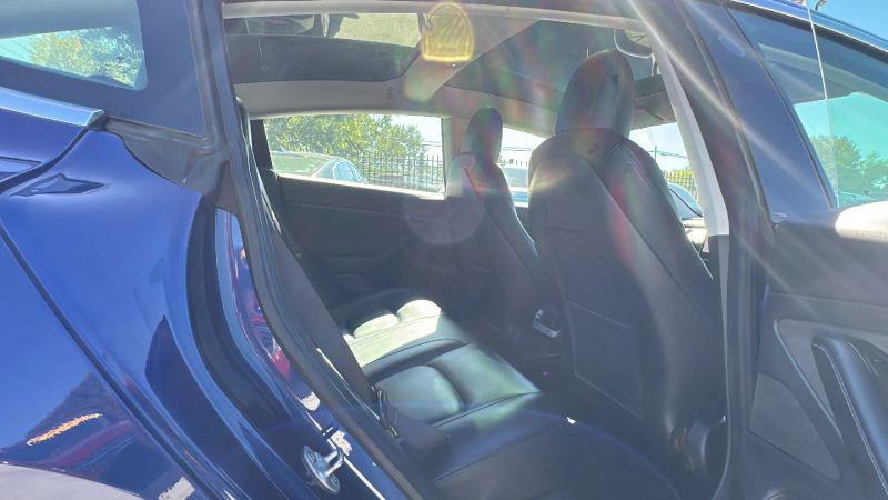 2020 Tesla Model 3 Standard Range Rear-Wheel Drive