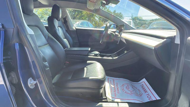 2020 Tesla Model 3 Standard Range Rear-Wheel Drive