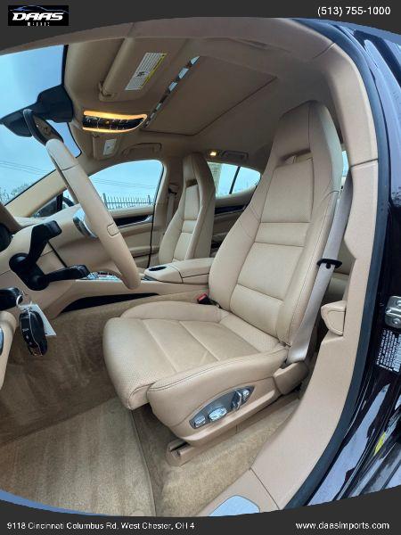 2013 Porsche Panamera 4