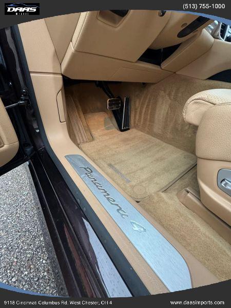 2013 Porsche Panamera 4