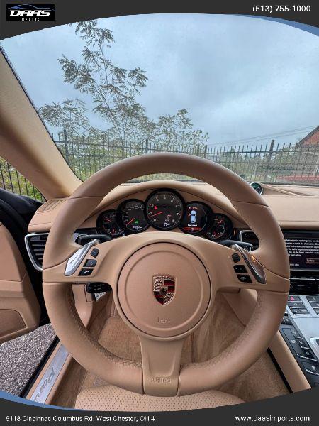 2013 Porsche Panamera 4