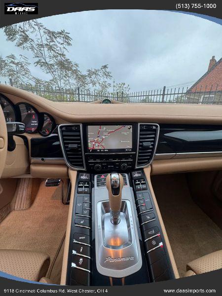 2013 Porsche Panamera 4