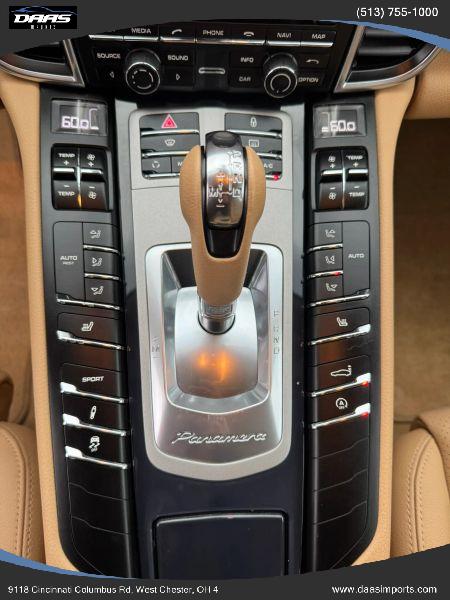 2013 Porsche Panamera 4