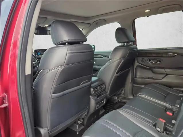 2023 Honda Pilot AWD Elite