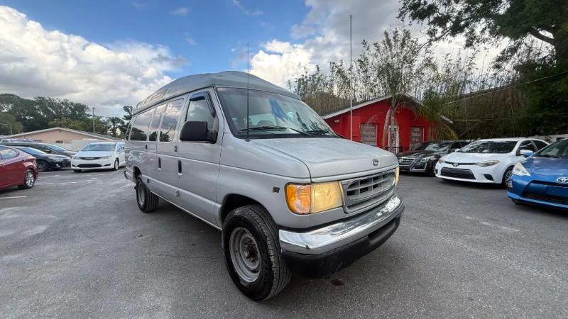 2002 Ford E-350 Super Duty Base for sale in Tampa, FL