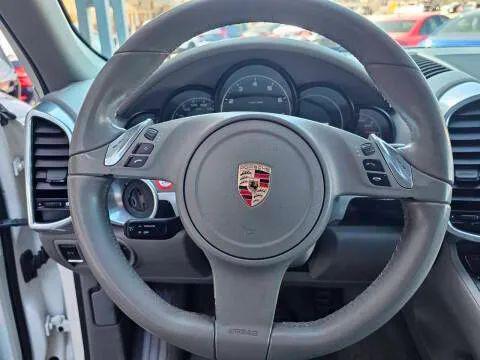 2012 Porsche Cayenne Base