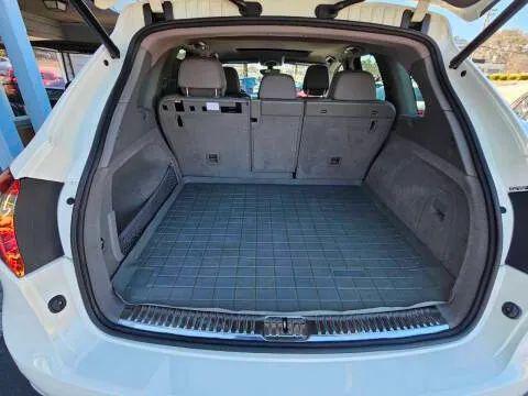 2012 Porsche Cayenne Base